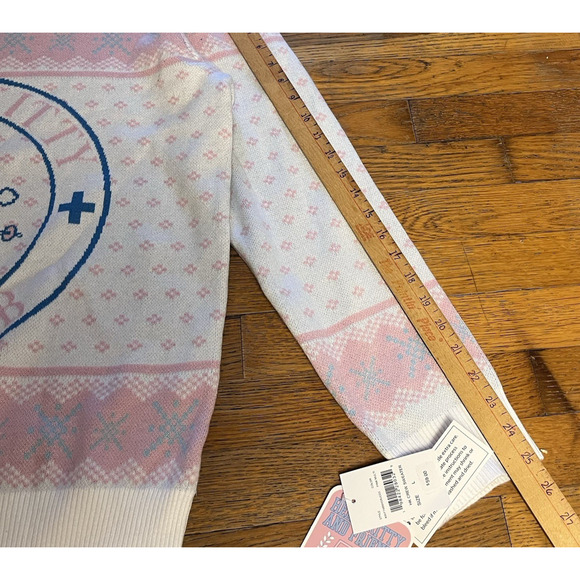 Hello Kitty and Friends Women Juniors Large Sweater Angel Intarsia Christmas $59 - Picture 12 of 16